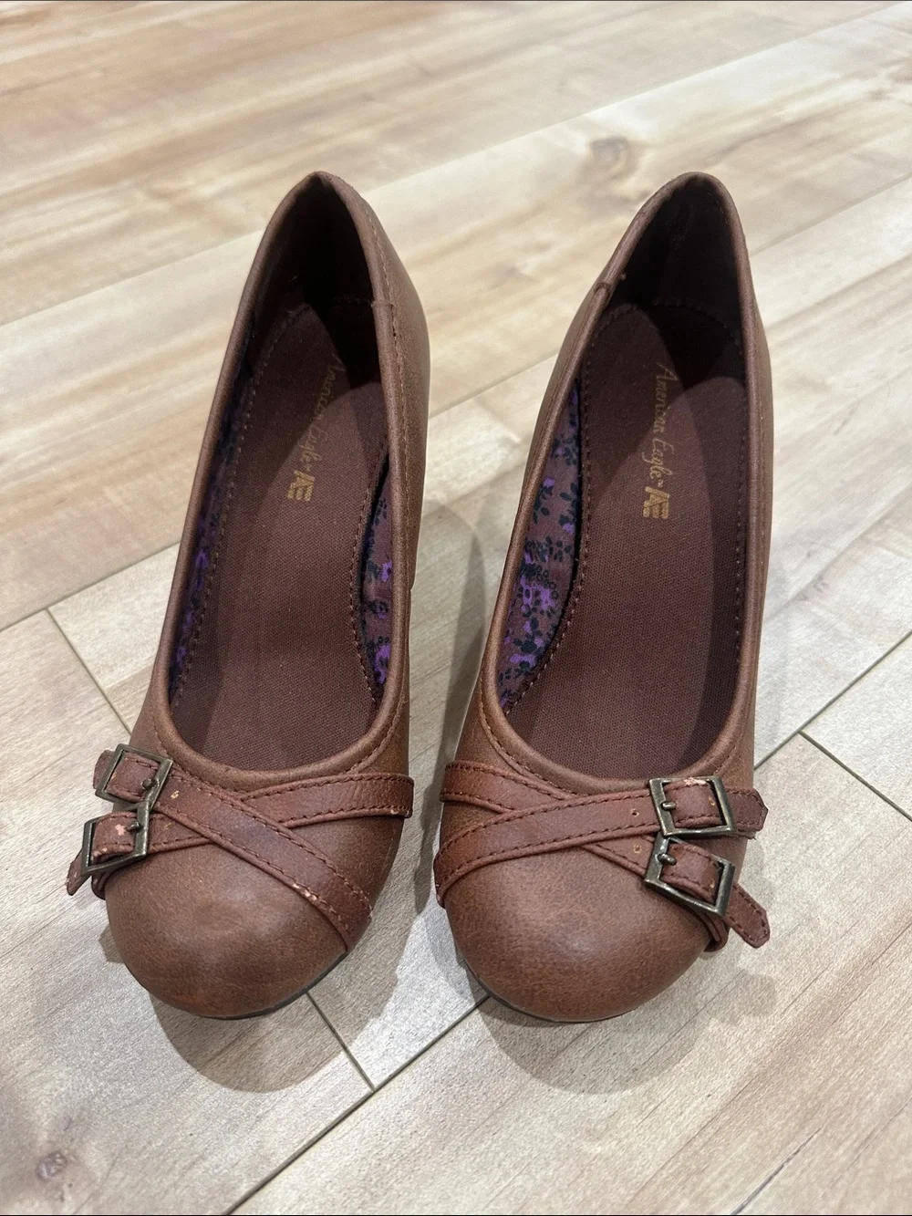 American Eagle Outfitters Brown Buckle Rounded-Toe Flats